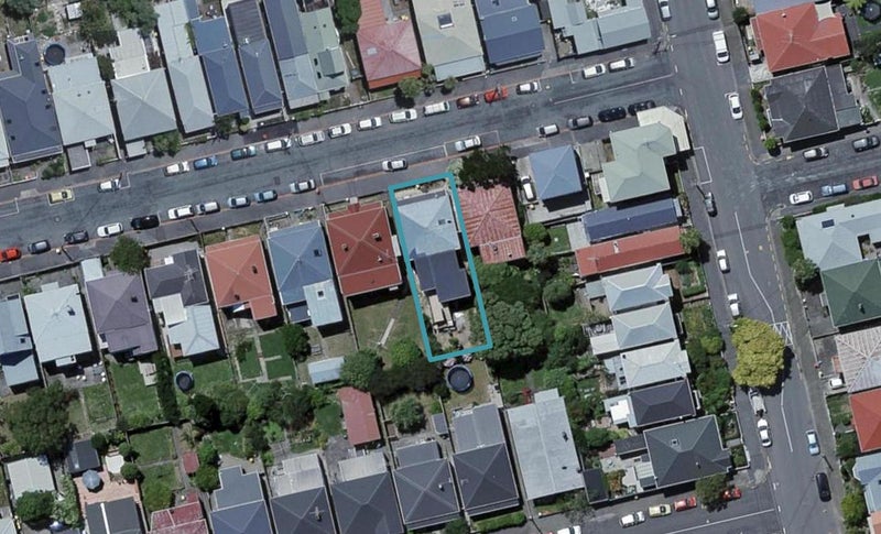 20 Picton Avenue, Newtown, Wellington - Carousel 1