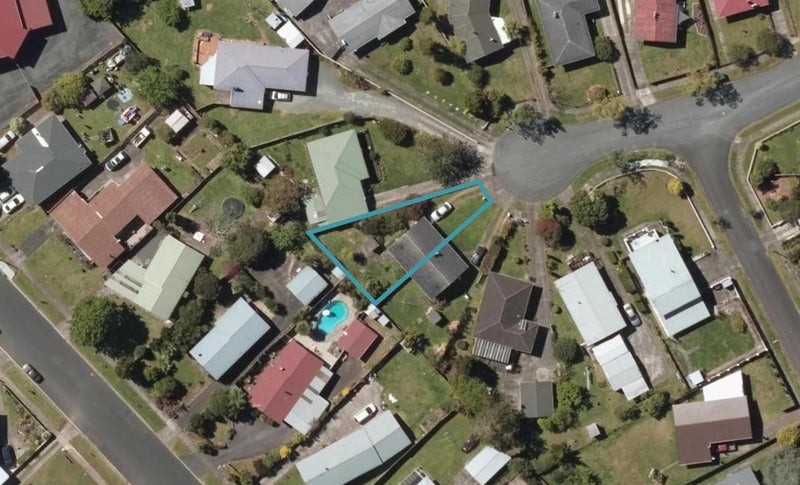 11 Belmont Avenue, Tikipunga, Whangarei - Carousel 1