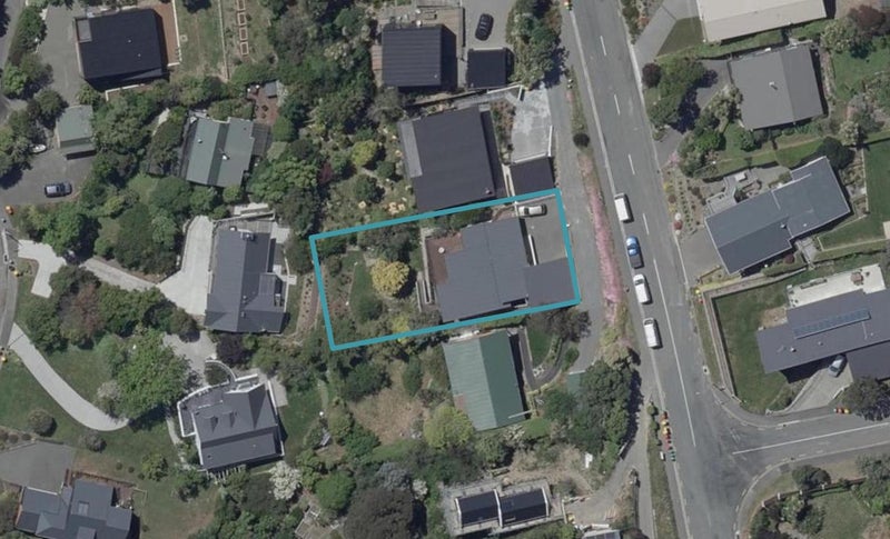 303 Cannon Hill Crescent, Mount Pleasant, Christchurch - Carousel 1