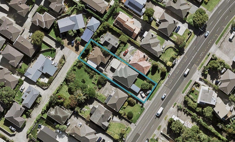 225 Hillsborough Road, Hillsborough, Auckland - Carousel 1