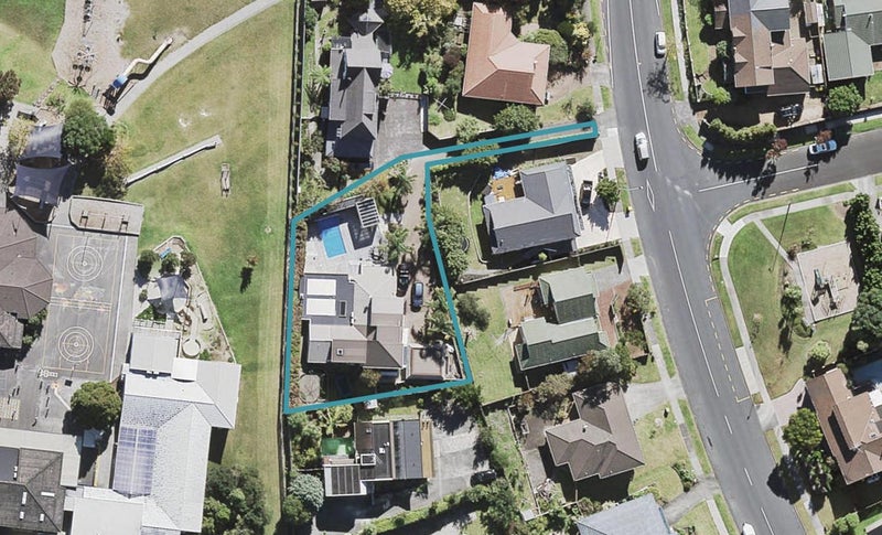 133A Chelsea View Drive, Chatswood, Auckland - Carousel 1