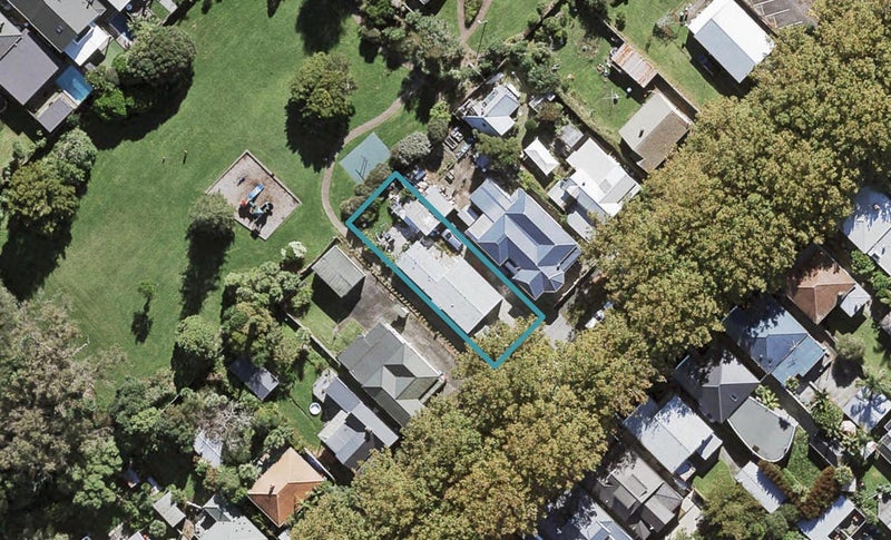 15 Francis Street, Grey Lynn, Auckland - Carousel 1