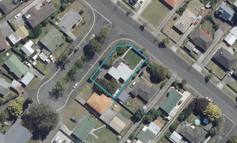 18 Odette Street, Bader, Hamilton - Carousel 1