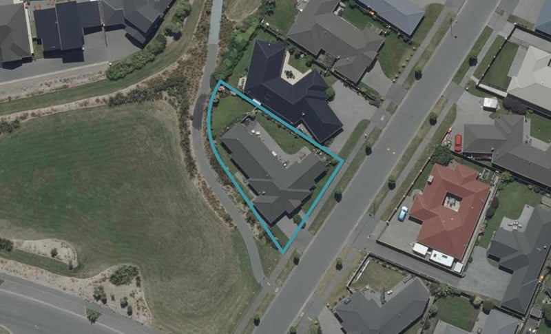 1 Strathcarron Place, Broomfield, Christchurch - Carousel 1