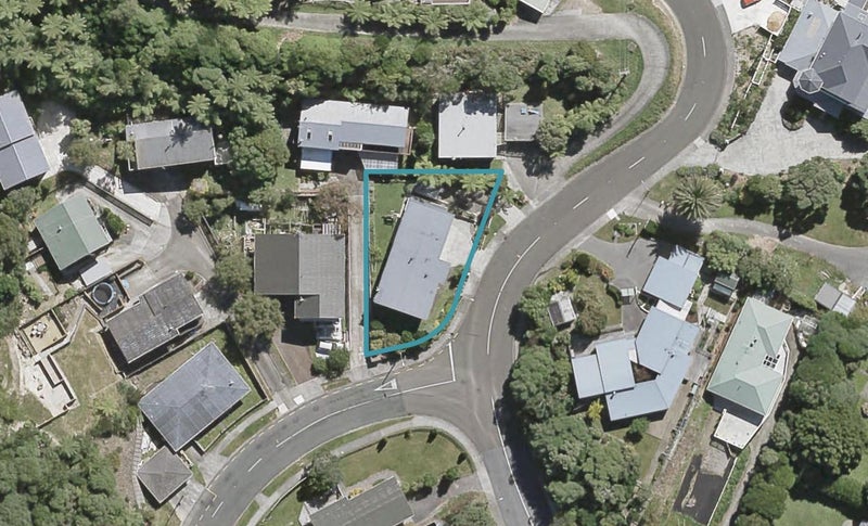 95 Mulberry Street, Normandale, Lower Hutt - Carousel 1