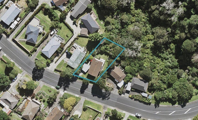 90 Spinella Drive, Bayview, Auckland - Carousel 1