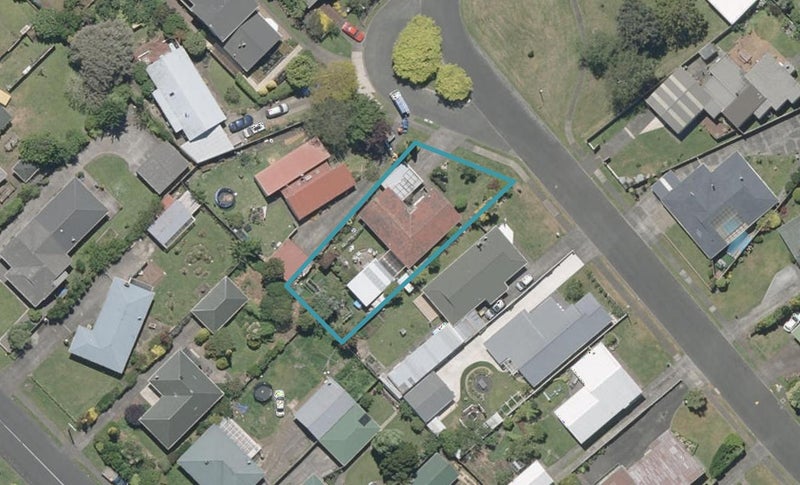 55 Exeter Crescent, Springvale, Whanganui - Carousel 1