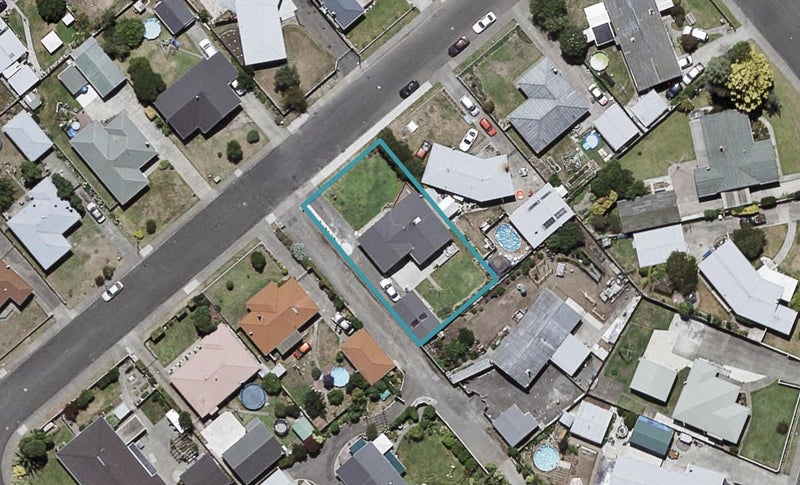 106 Dover Road, Flaxmere, Hastings - Carousel 1