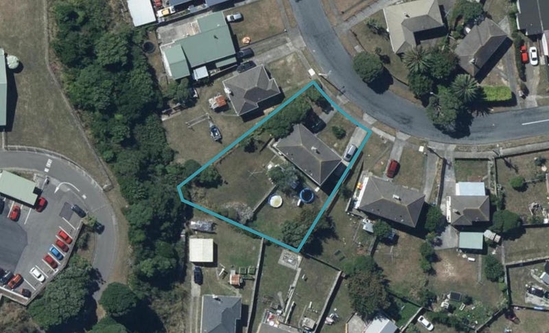 7 Paenui Street, Tītahi Bay, Porirua - Carousel 1