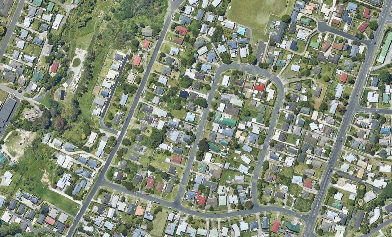 17 Henderson Crescent, Parkvale, Tauranga - Carousel 1