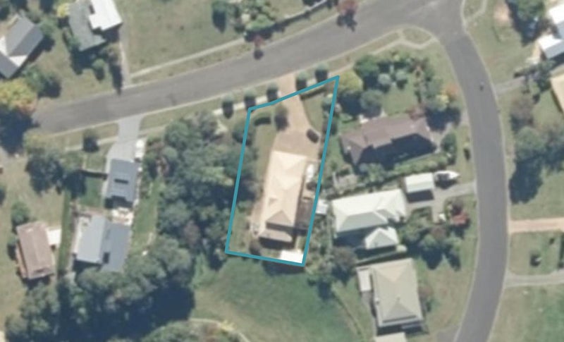 29 Kenrigg Road East, Kinloch, Taupō - Carousel 1