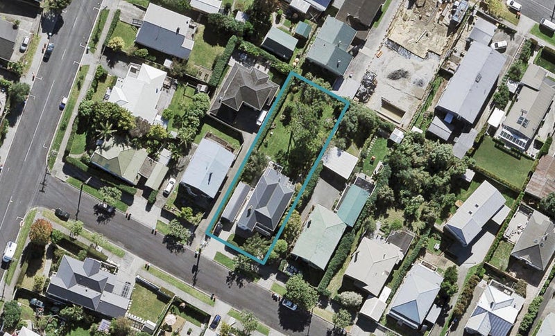 59 Springfield Road, Morningside, Auckland - Carousel 1