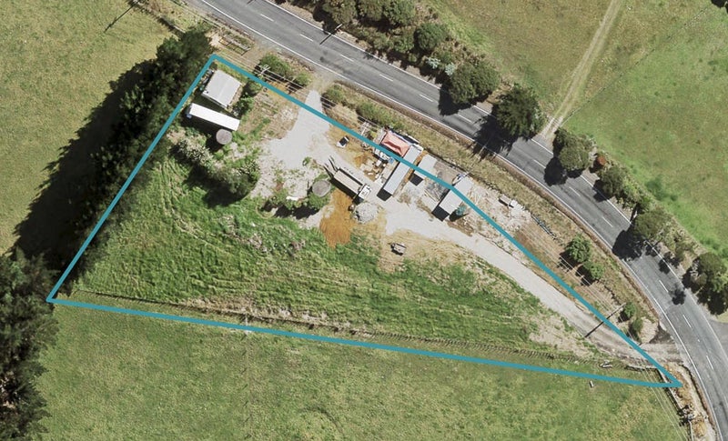 194 Red Hills Road, Henderson - Carousel 1