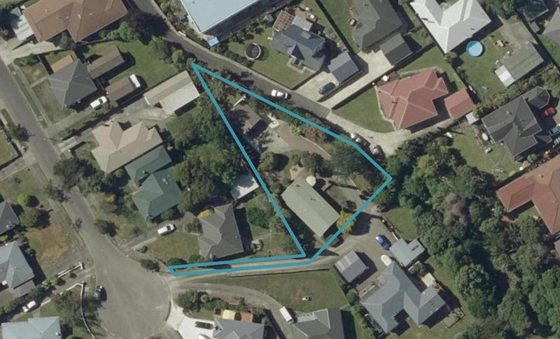 11A Miles Place, Awapuni, Palmerston North - Carousel 1