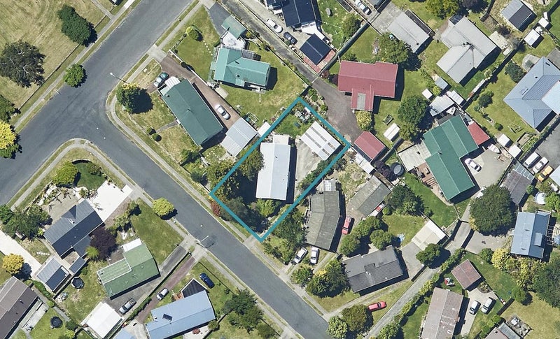 4 Milton Grove, Owhata, Rotorua - Carousel 1
