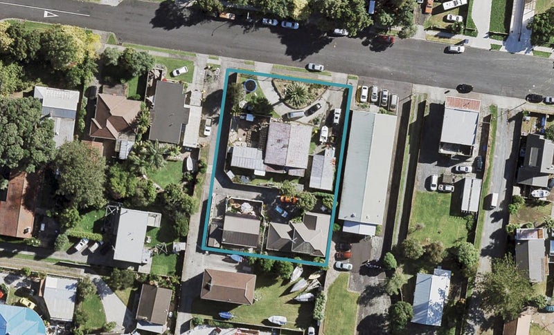 3/7 Beihlers Road, Weymouth, Auckland - Carousel 1