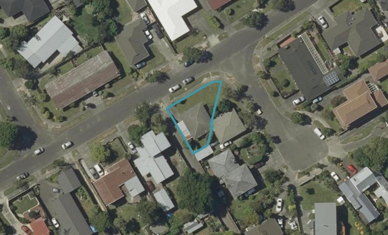 102 Buick Crescent, Awapuni, Palmerston North - Carousel 1