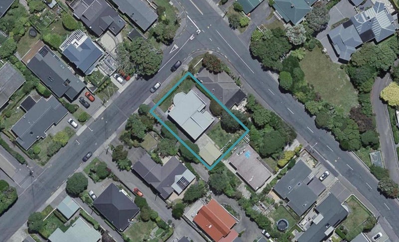 3 Izard Road, Khandallah, Wellington - Carousel 1