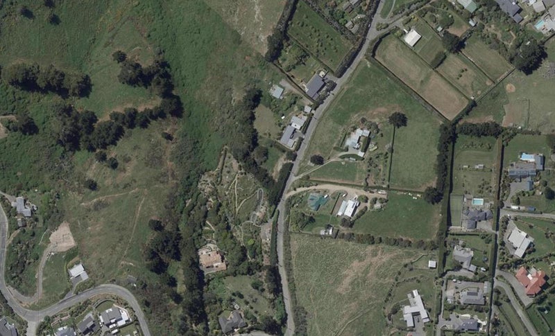 198 Moncks Spur Road, Mount Pleasant, Christchurch - Carousel 1