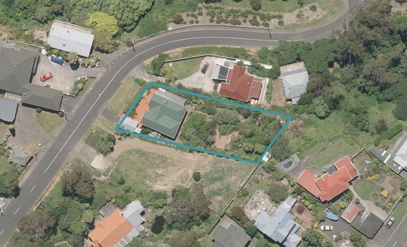 7 Hipango Terrace, Durie Hill, Whanganui - Carousel 1