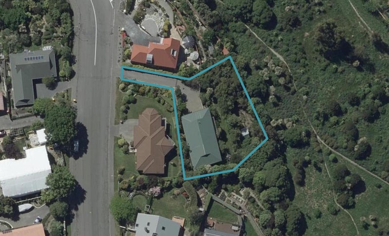 53 Ravensdale Rise, Westmorland, Christchurch - Carousel 1