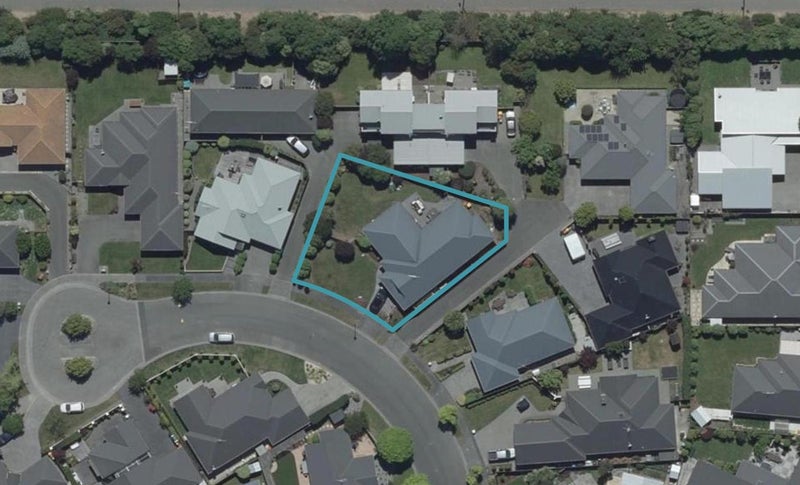 18 Falconridge Place, Shirley, Christchurch - Carousel 1