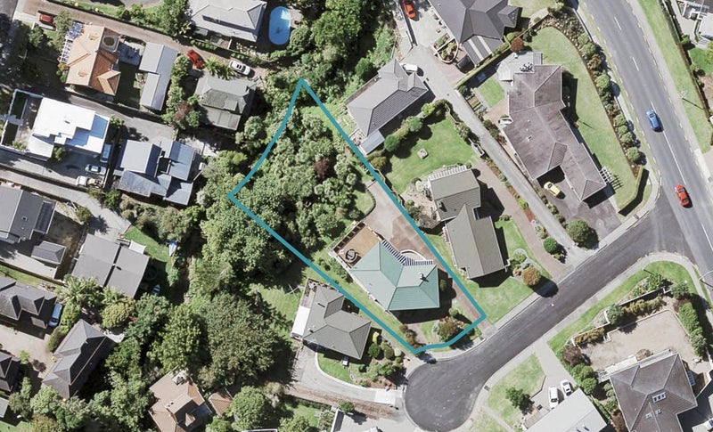 7 Cleary Terrace, Cockle Bay, Auckland - Carousel 1
