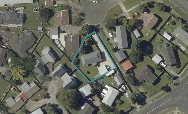 9 Chelmarsh Place, Highbury, Palmerston North - Carousel 1