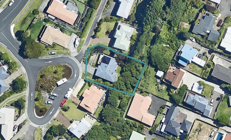 3 Cynthia Place, Bellevue, Tauranga - Carousel 1