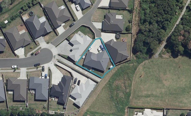 24 Max Landing, Grandview Heights, Hamilton - Carousel 1