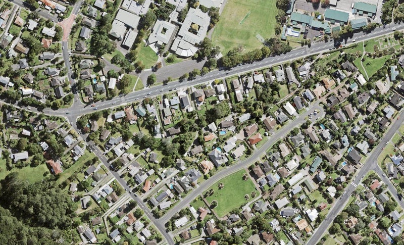 134 Godley Road, Green Bay, Auckland - Carousel 1