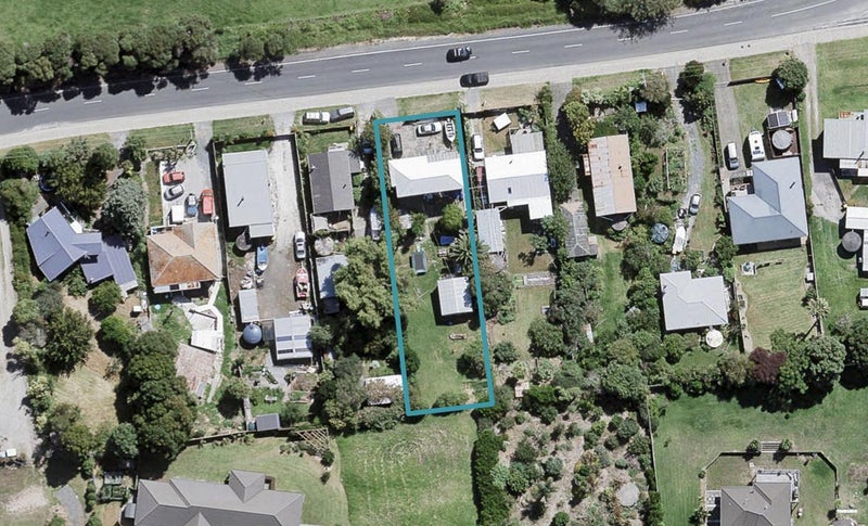 35 Shelly Beach Road, Helensville - Carousel 1