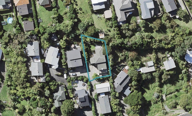 90A Braemar Road, Castor Bay, Auckland - Carousel 1