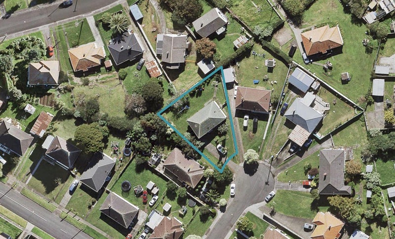 6 Christini Street, Wesley, Auckland - Carousel 1
