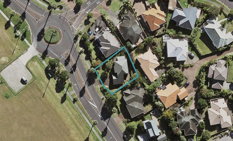 62 Caribbean Drive, Unsworth Heights, Auckland - Carousel 1