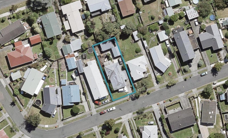 13 Kentucky Street, Totara Park, Upper Hutt - Carousel 1