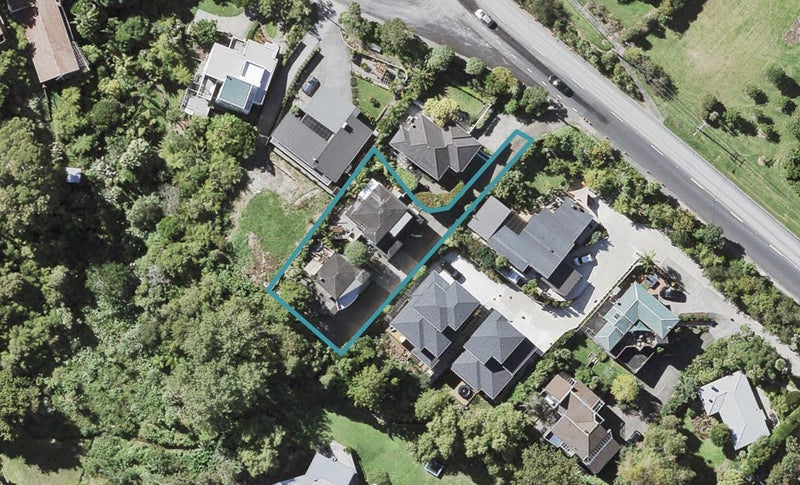 104B Beach Road, Castor Bay, Auckland - Carousel 1