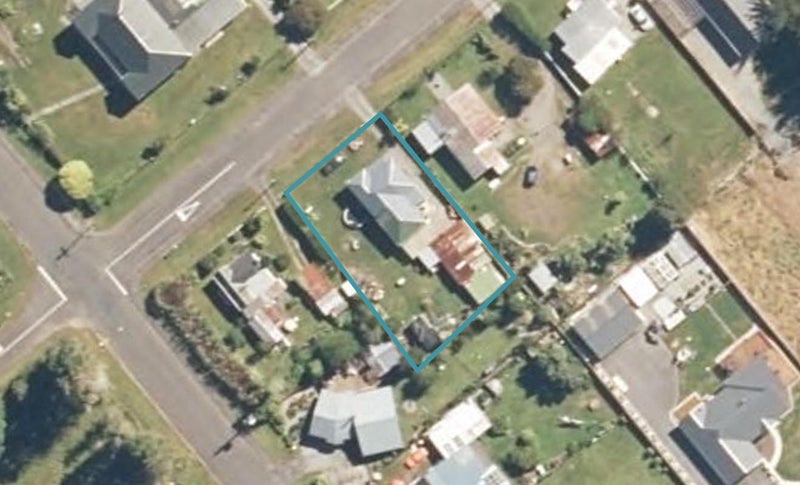 76 Third Street, Kumara, Greymouth - Carousel 1