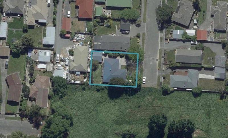 17 Rathlin Street, Redwood, Christchurch - Carousel 1