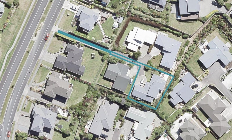 26B Kirton Drive, Riverstone Terraces, Upper Hutt - Carousel 1