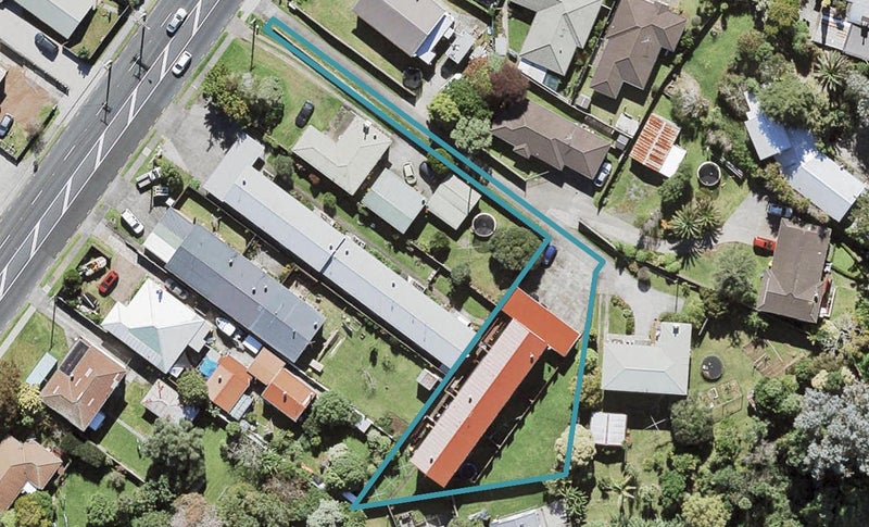 1/22C West Coast Road, Glen Eden, Auckland - Carousel 1