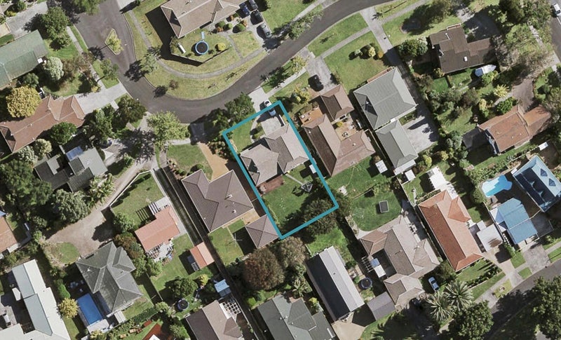 8 Syntax Place, Conifer Grove, Takanini - Carousel 1