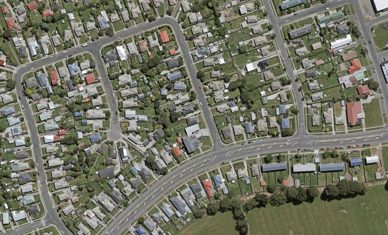 83 Adamson Crescent, Glengarry, Invercargill - Carousel 1