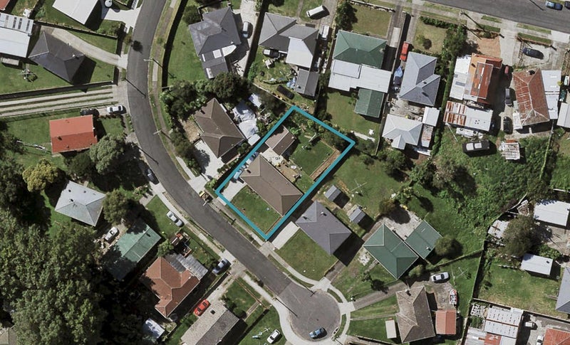 6 Birch Place, Otara, Auckland - Carousel 1
