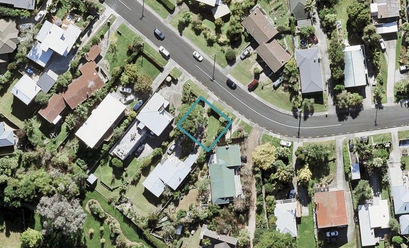 24 Killarney Avenue, Torbay, Auckland - Carousel 1