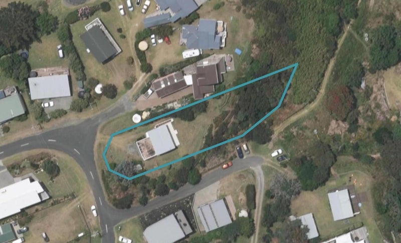 23 Eveline Street, Mangawhai Heads, Mangawhai - Carousel 1