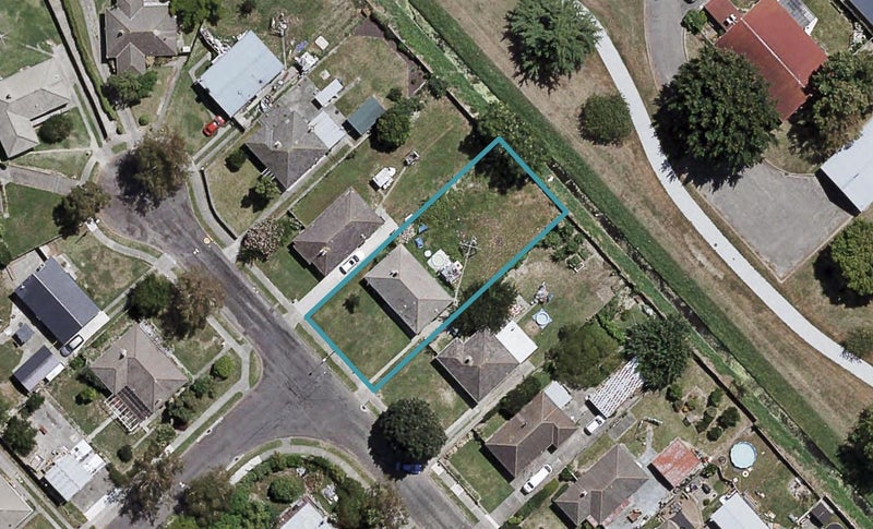 24 Fleming Crescent, Maraenui, Napier - Carousel 1