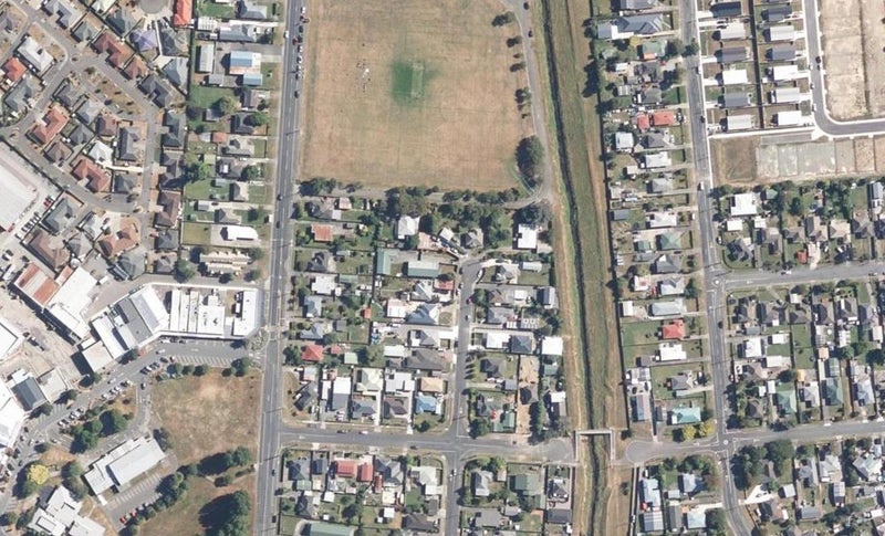 79 Hyde Street, Wainuiomata, Lower Hutt - Carousel 1