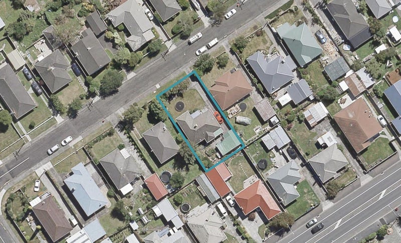23 Courtenay Road, Heretaunga, Upper Hutt - Carousel 1