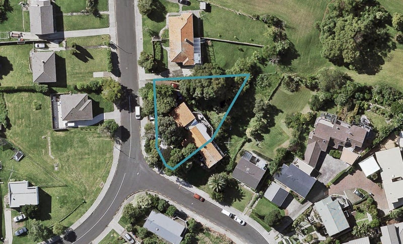 19 Te Arawa Street, Orakei, Auckland - Carousel 1